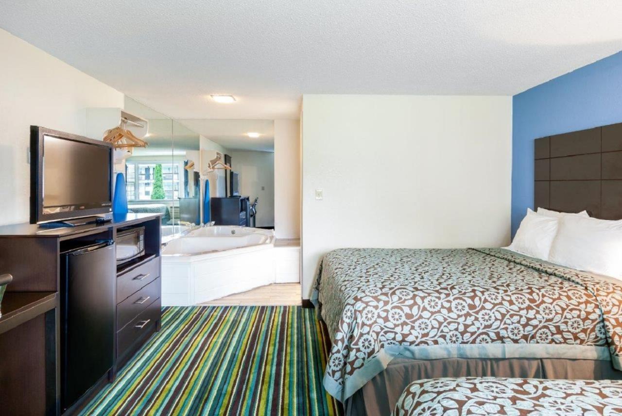 Days Inn By Wyndham Lincoln Luaran gambar