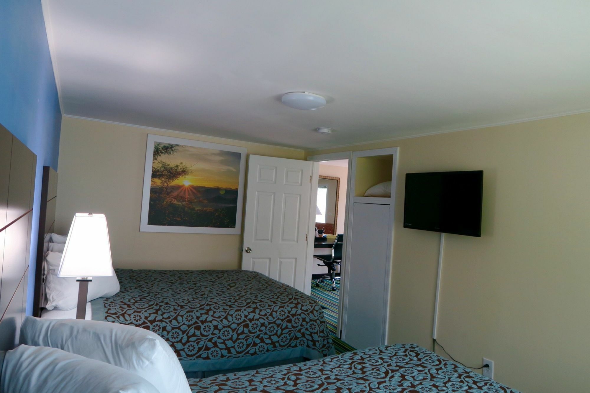 Days Inn By Wyndham Lincoln Luaran gambar